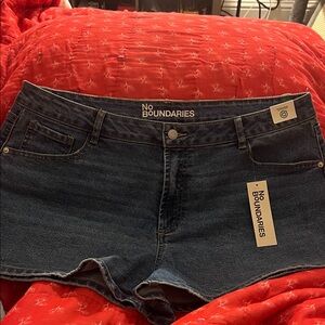No Boundaries Women's Dark Blue Denim Shorts
